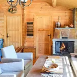 4 Bedroom Stunning In * Vinstra