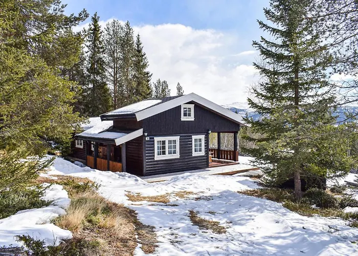 Semesterbostad 4 Bedroom Stunning In *