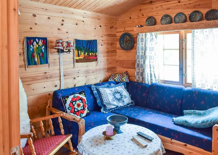 4 Bedroom Stunning In *